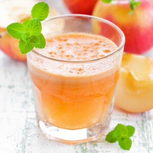 Apple fresh juice